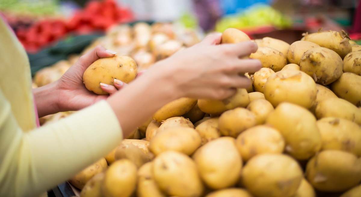 Ni Francia ni Portugal: ¿De dónde vienen las patatas que compras en Mercadona?